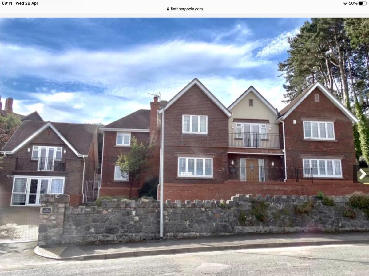 The Kings Suite Oak Drive, Colwyn Bay Ll29 7Yp First Floor Eksteriør bilde